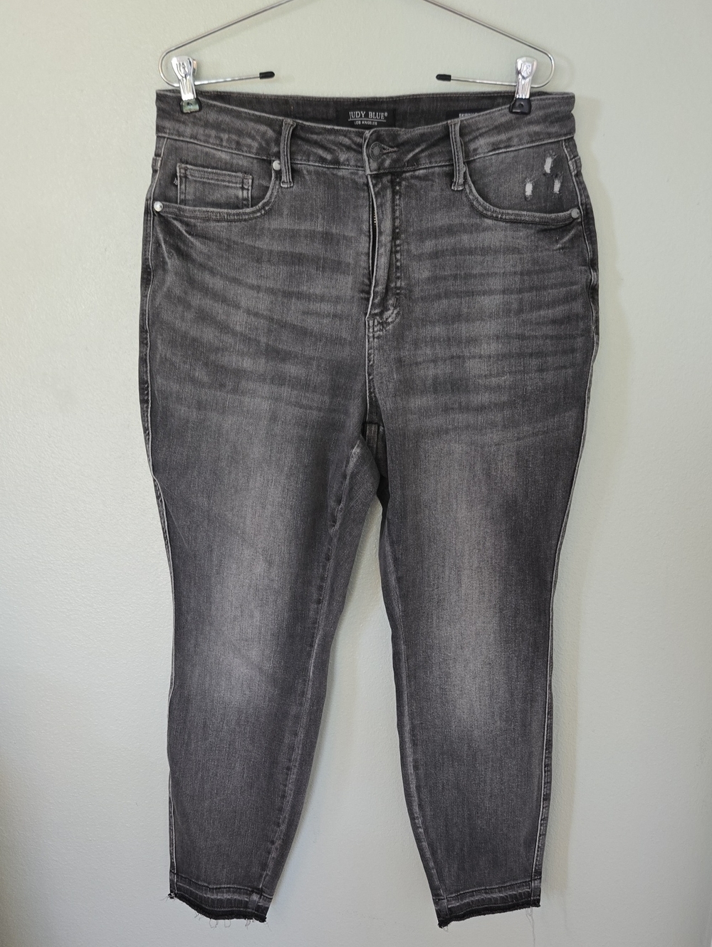 Judy Blue | Gray Skinny Fit Let Down Hem Jeans Size 14W